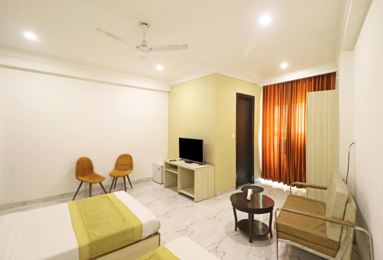 Hotel Almora Near Delhi Airport New Delhi Exterior photo