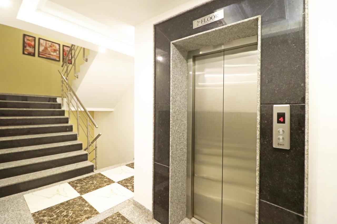 Hotel Almora Near Delhi Airport New Delhi Exterior photo