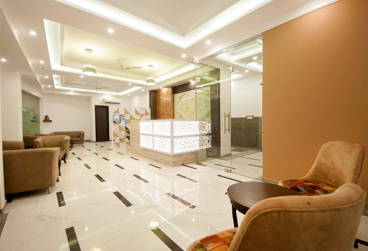 Hotel Almora Near Delhi Airport New Delhi Exterior photo